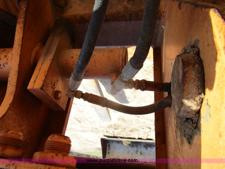 image for item D2399 1990 Case 621 wheel loader