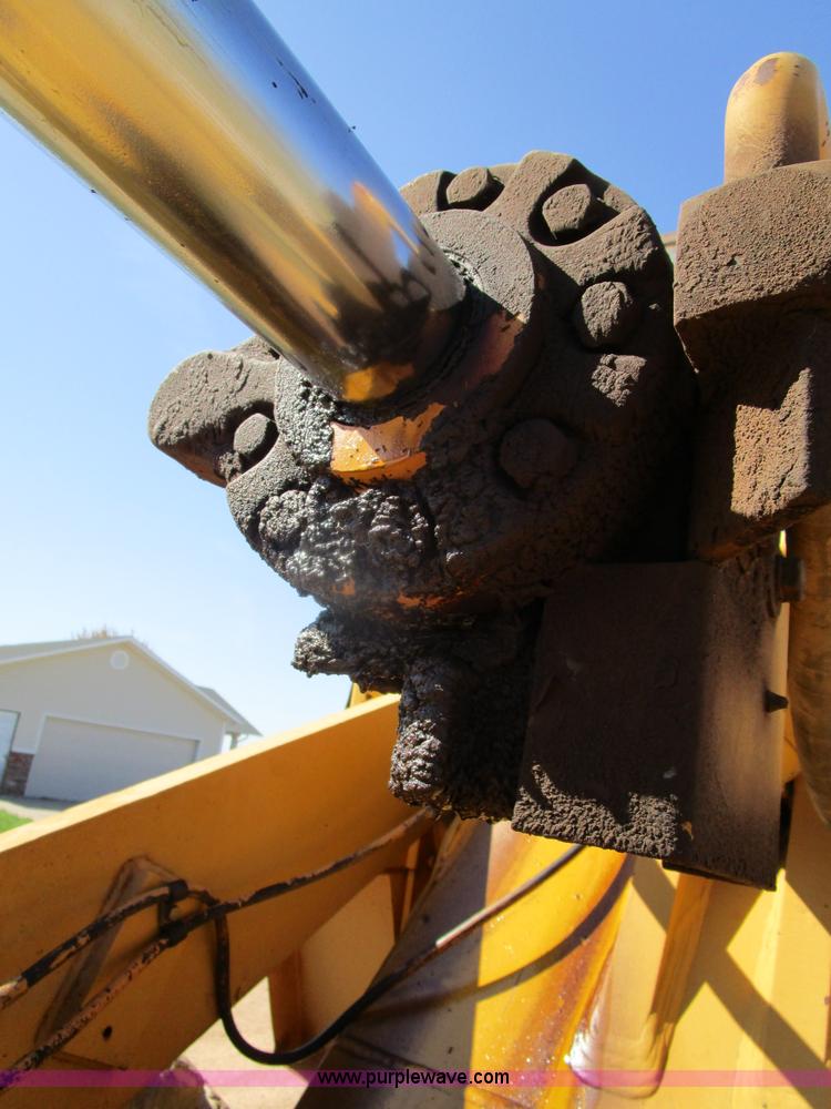 image for item D2399 1990 Case 621 wheel loader