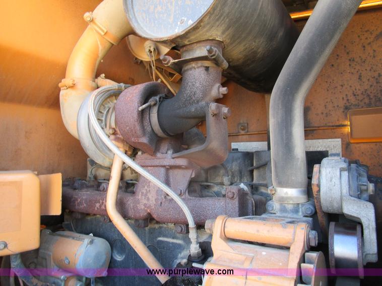 image for item D2399 1990 Case 621 wheel loader