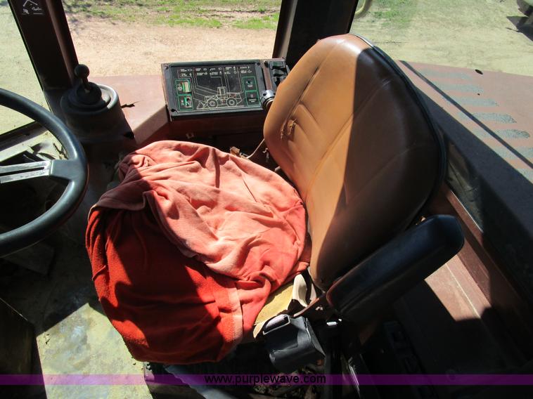 image for item D2399 1990 Case 621 wheel loader