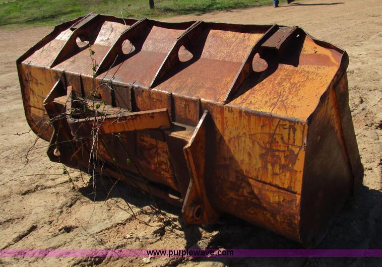 image for item D2399 1990 Case 621 wheel loader