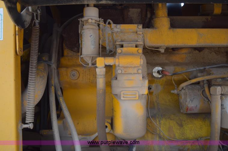 image for item E6200 John Deere 772A motor grader