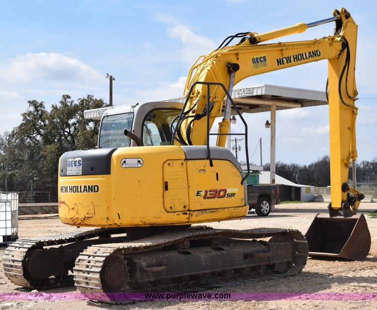 image for item E6284 2006 New Holland E130 SR compact excavator
