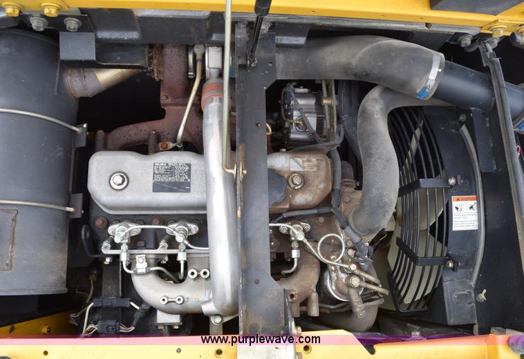 image for item E6284 2006 New Holland E130 SR compact excavator