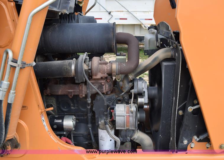 image for item E6286 2011 Case 580N backhoe with Bayonet Breaker