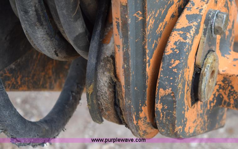 image for item E6286 2011 Case 580N backhoe with Bayonet Breaker