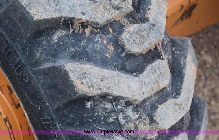 image for item E6289 2011 Case 580N backhoe with Bayonet Breaker