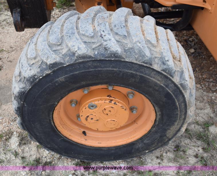 image for item E6289 2011 Case 580N backhoe with Bayonet Breaker