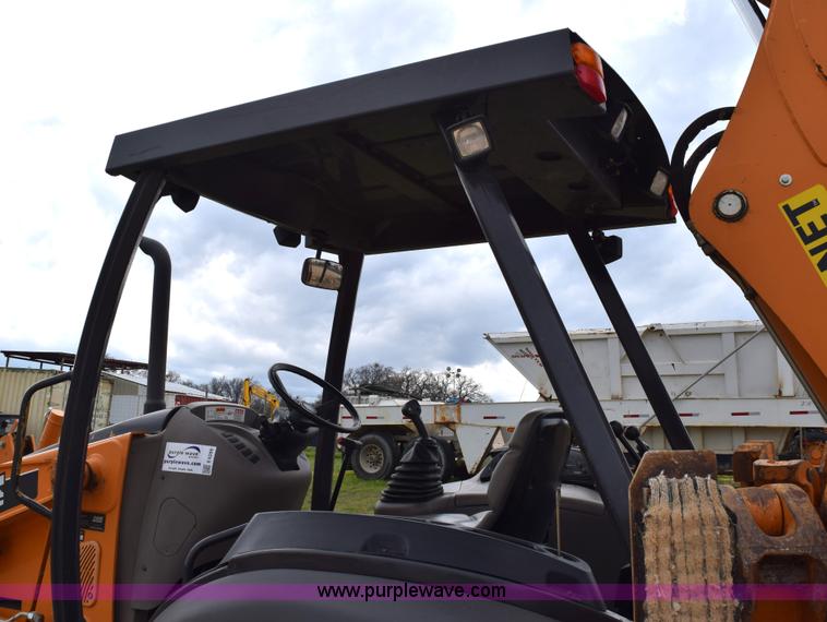 image for item E6289 2011 Case 580N backhoe with Bayonet Breaker