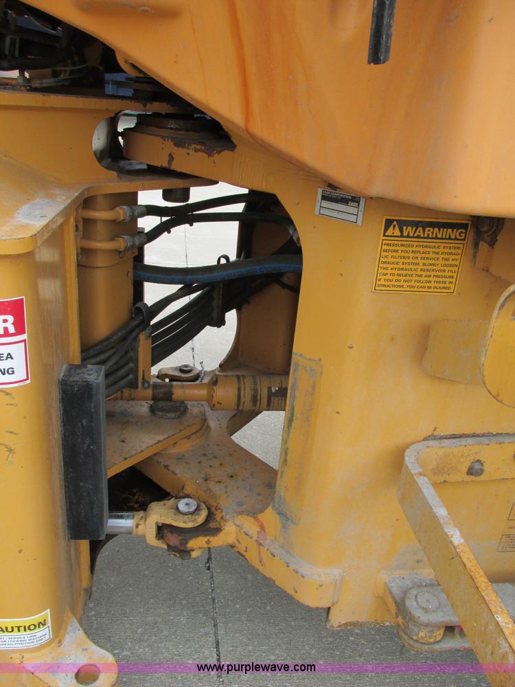 image for item E7437 1998 Case 621B articulated wheel loader