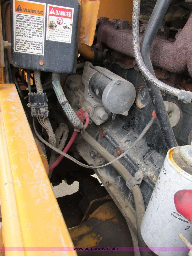 image for item E7437 1998 Case 621B articulated wheel loader