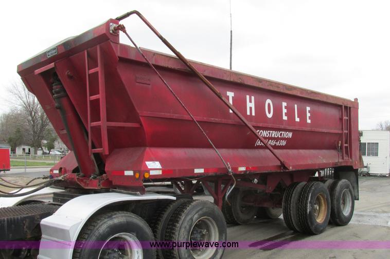 image for item E7450 1988 Dierzen Dominator barrel dump trailer