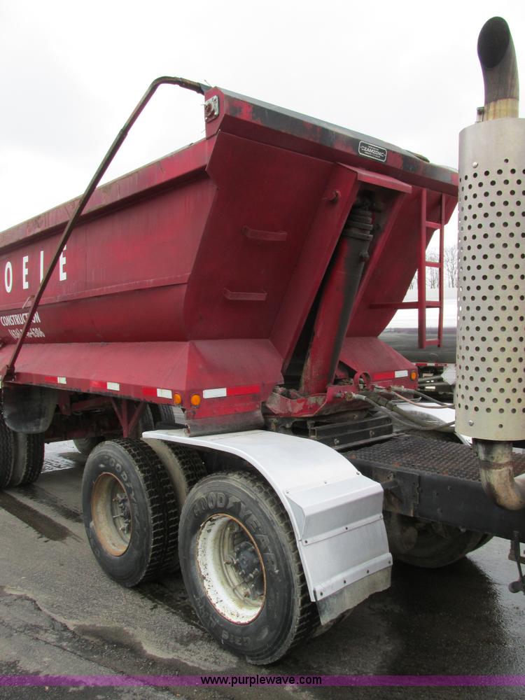 image for item E7450 1988 Dierzen Dominator barrel dump trailer