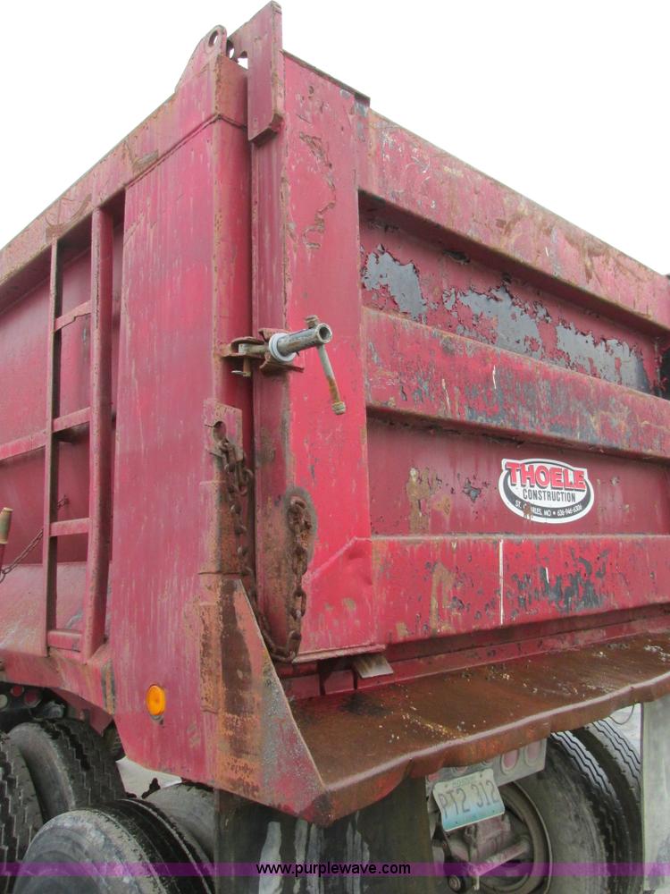image for item E7450 1988 Dierzen Dominator barrel dump trailer