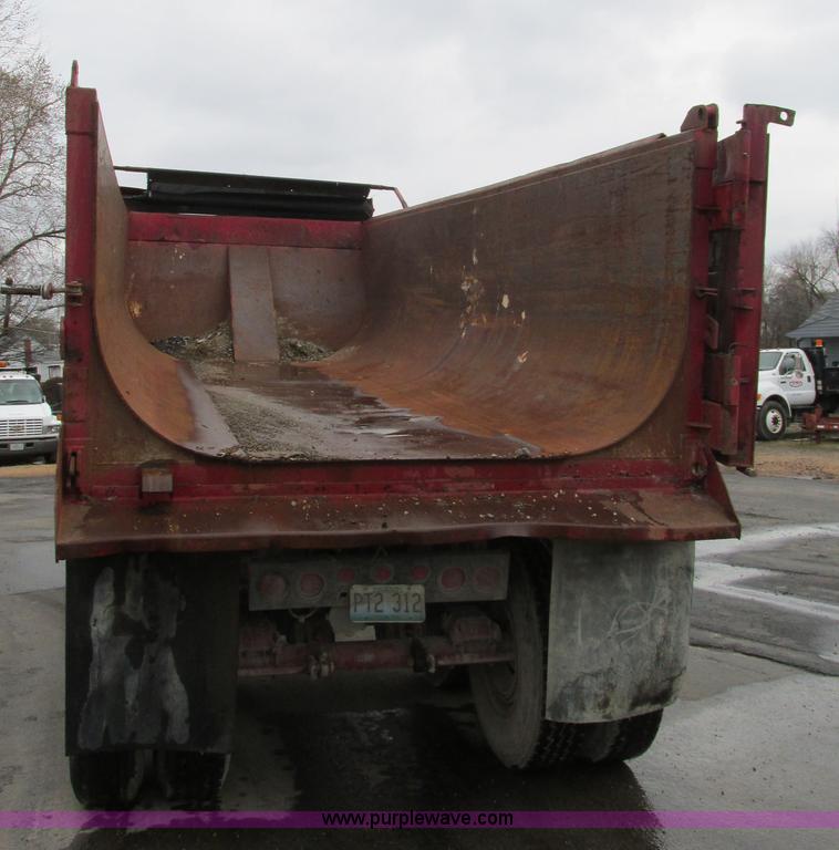 image for item E7450 1988 Dierzen Dominator barrel dump trailer