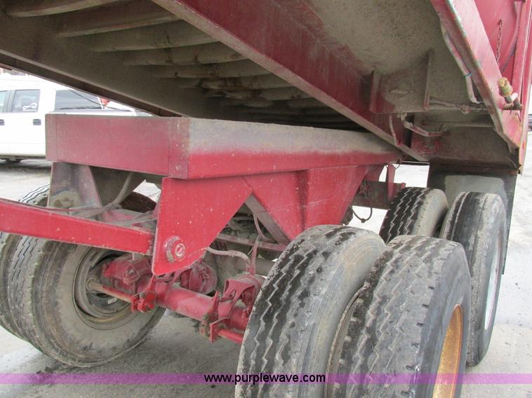 image for item E7450 1988 Dierzen Dominator barrel dump trailer