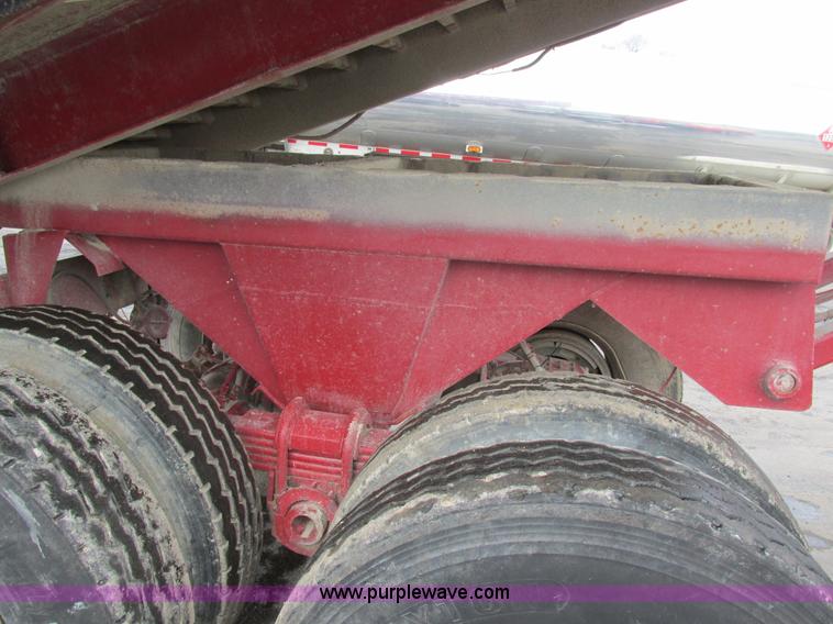 image for item E7450 1988 Dierzen Dominator barrel dump trailer