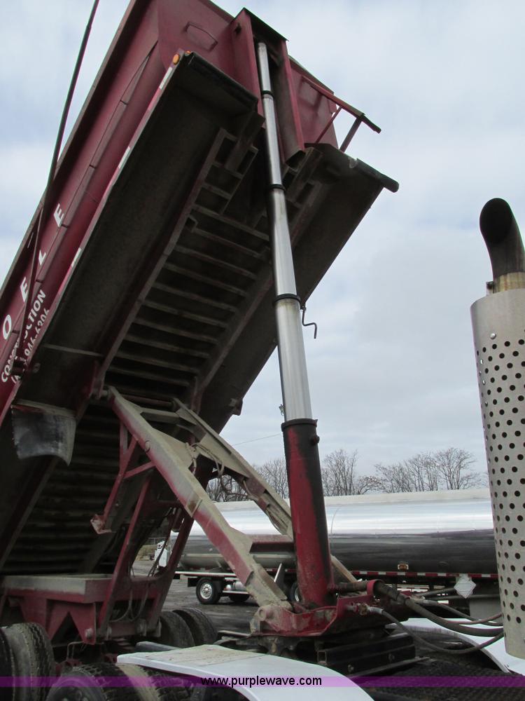 image for item E7450 1988 Dierzen Dominator barrel dump trailer