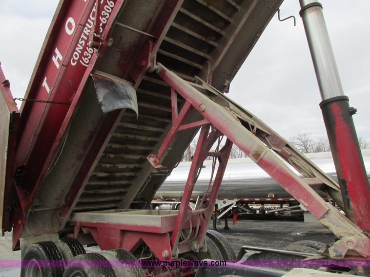 image for item E7450 1988 Dierzen Dominator barrel dump trailer