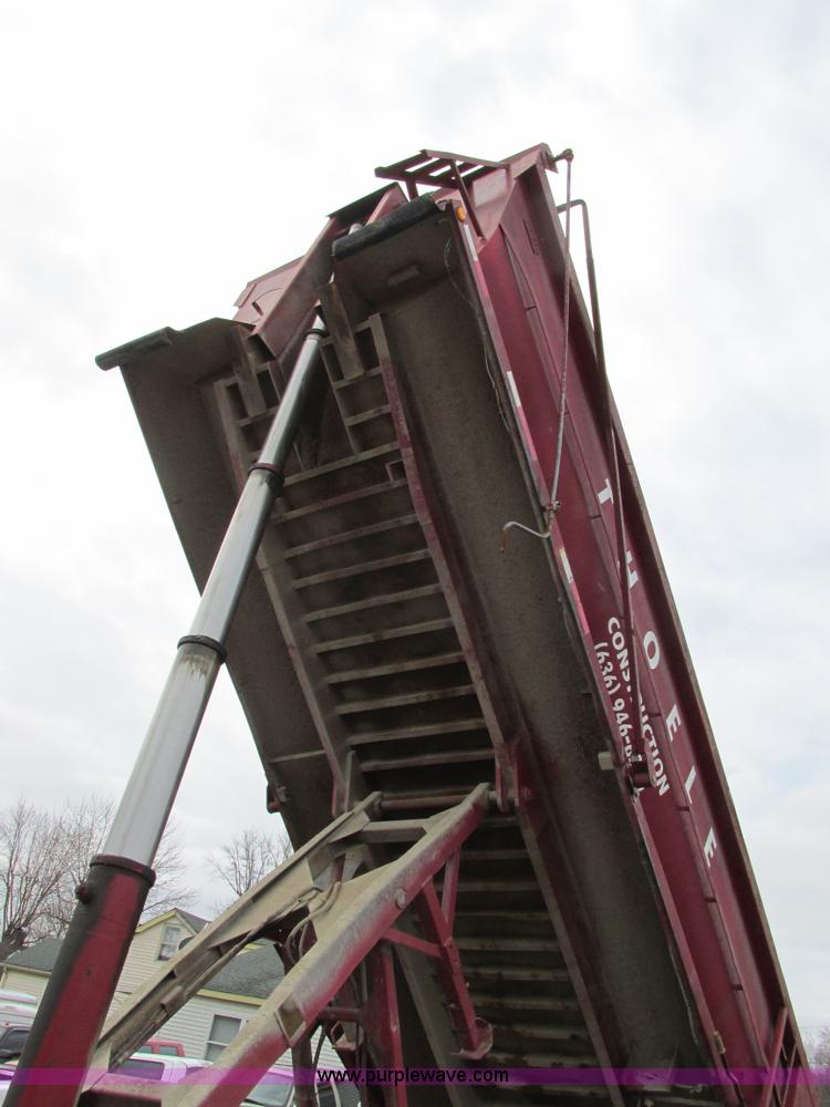 image for item E7450 1988 Dierzen Dominator barrel dump trailer