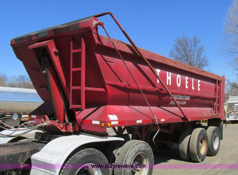 image for item E7450 1988 Dierzen Dominator barrel dump trailer
