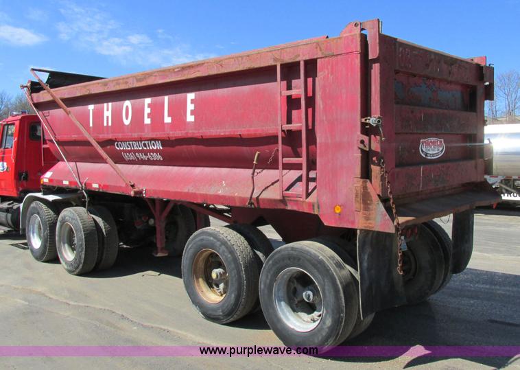 image for item E7450 1988 Dierzen Dominator barrel dump trailer