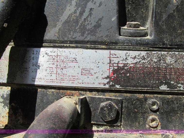 image for item E7451 1994 Ford LTL9000 semi truck