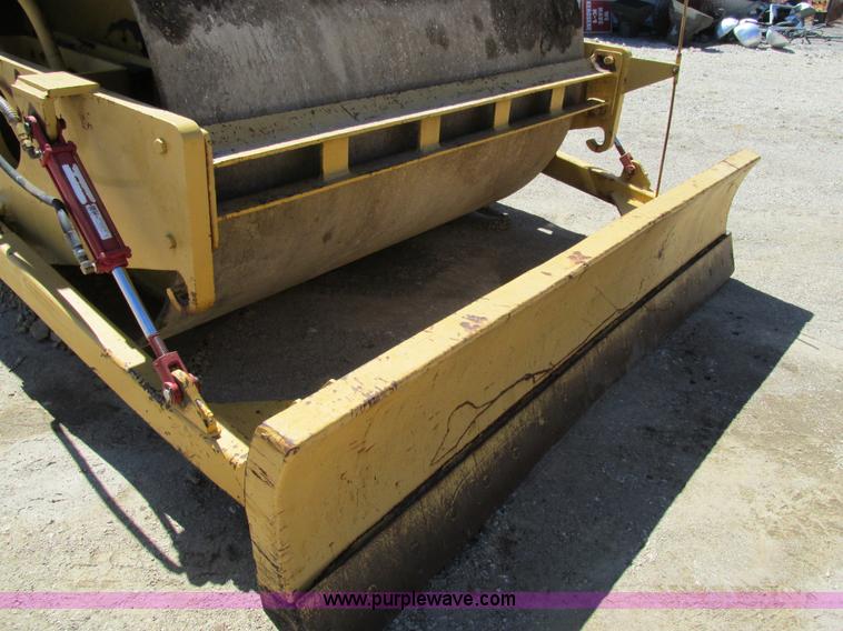 image for item E7452 Dynapac CA25PD articulated single drum vibratory roller