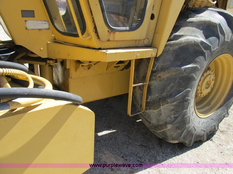 image for item E7452 Dynapac CA25PD articulated single drum vibratory roller