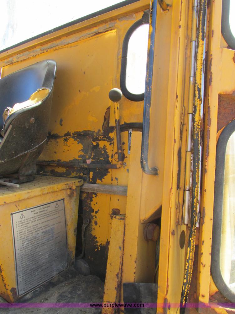 image for item E7452 Dynapac CA25PD articulated single drum vibratory roller