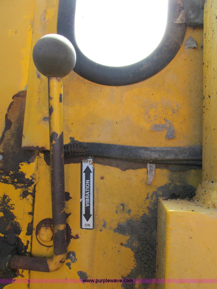 image for item E7452 Dynapac CA25PD articulated single drum vibratory roller