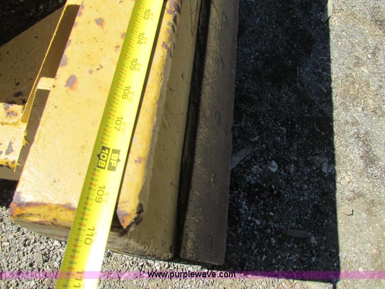 image for item E7452 Dynapac CA25PD articulated single drum vibratory roller