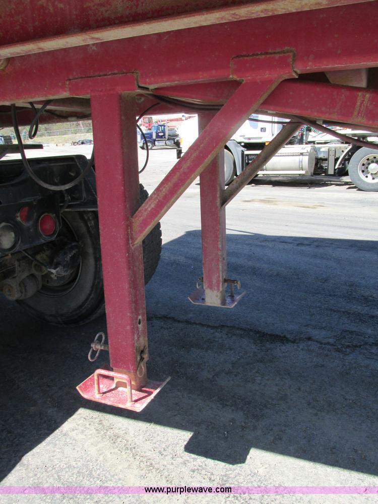 image for item E7455 2002 Dierzen Dominator barrel dump trailer