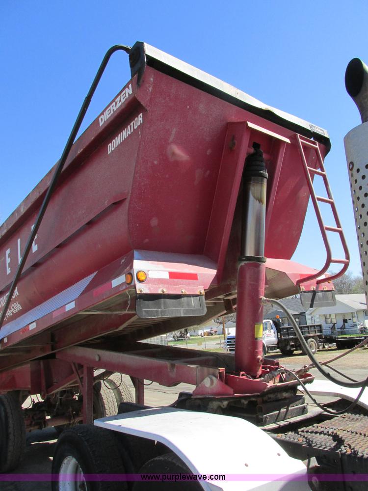 image for item E7455 2002 Dierzen Dominator barrel dump trailer