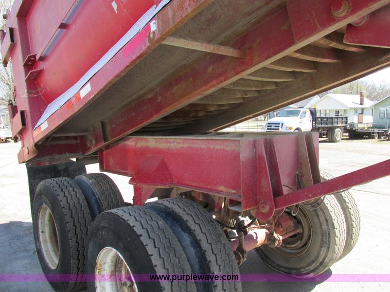 image for item E7455 2002 Dierzen Dominator barrel dump trailer
