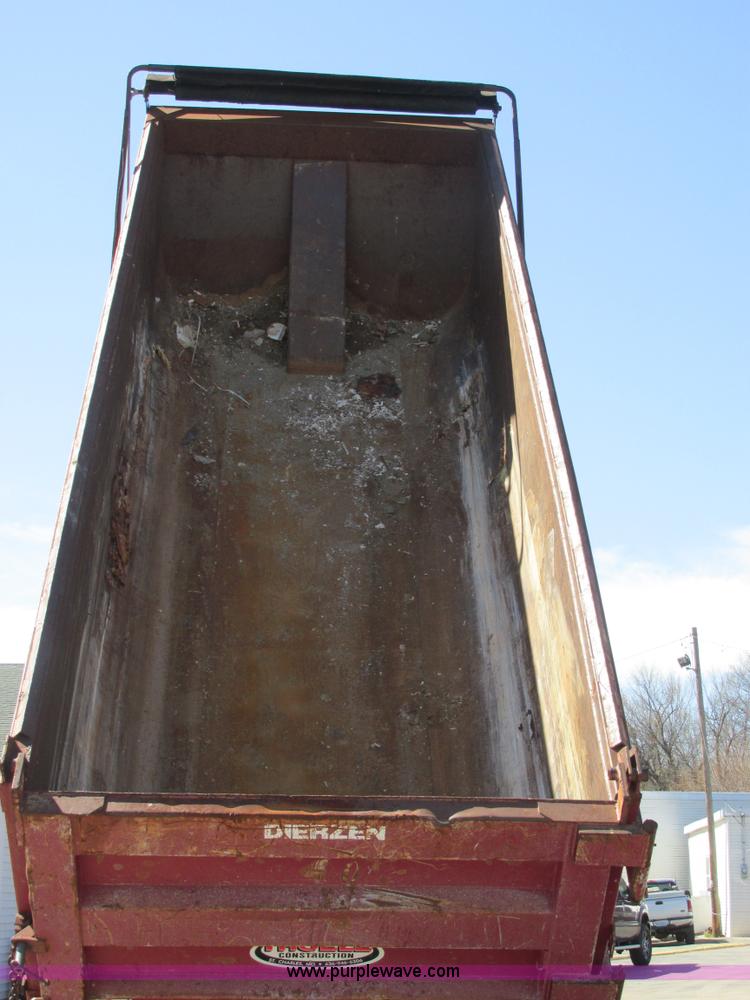 image for item E7455 2002 Dierzen Dominator barrel dump trailer