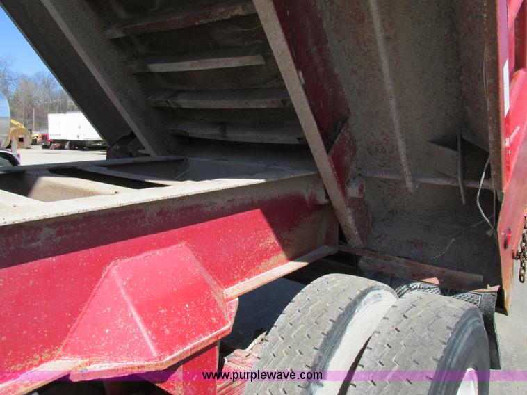 image for item E7457 2002 Dierzen Dominator barrel dump trailer