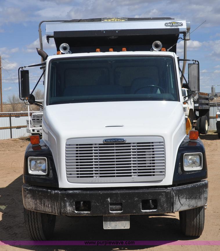 image for item F2340 1994 Freightliner FL80 dump truck
