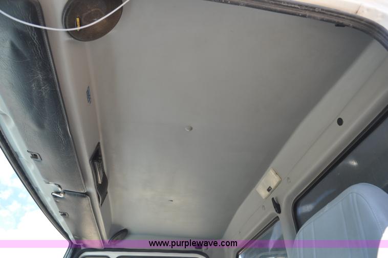 image for item F2340 1994 Freightliner FL80 dump truck