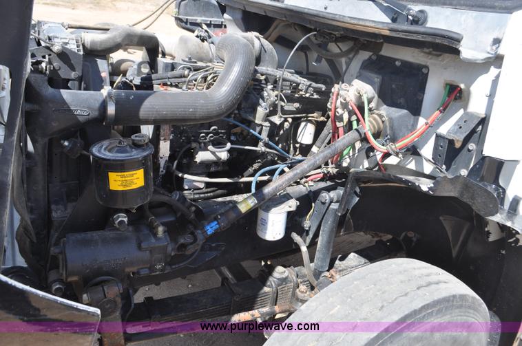 image for item F2340 1994 Freightliner FL80 dump truck