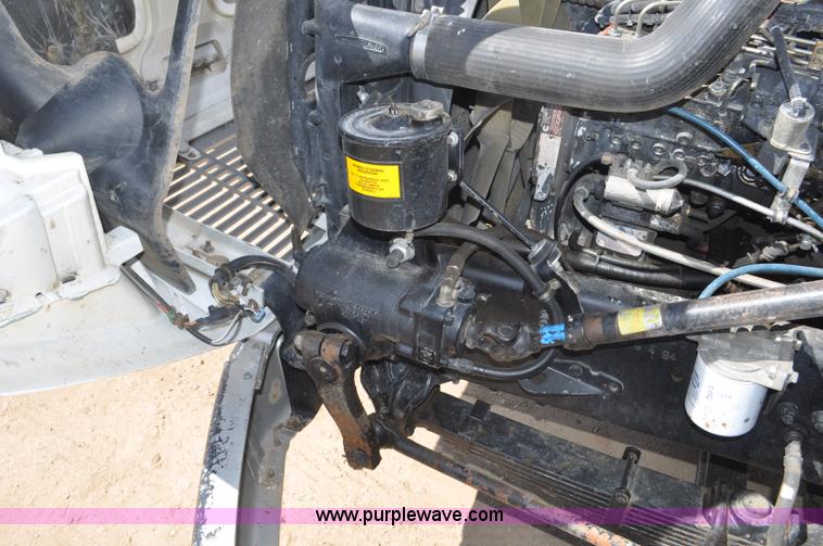 image for item F2340 1994 Freightliner FL80 dump truck