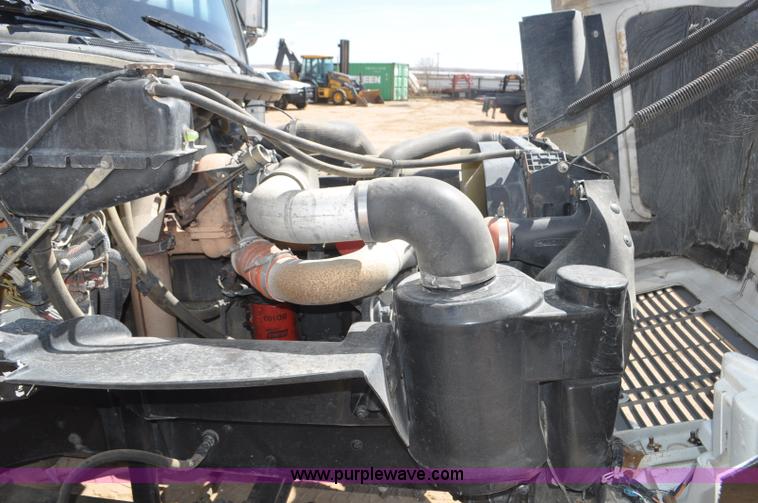 image for item F2340 1994 Freightliner FL80 dump truck