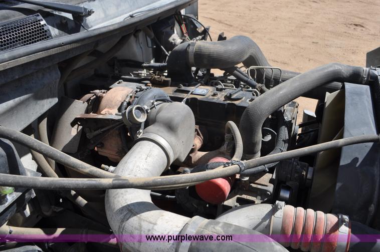 image for item F2340 1994 Freightliner FL80 dump truck