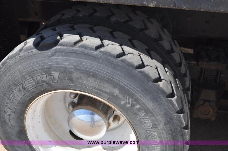 image for item F2340 1994 Freightliner FL80 dump truck