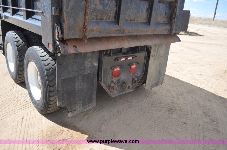 image for item F2340 1994 Freightliner FL80 dump truck