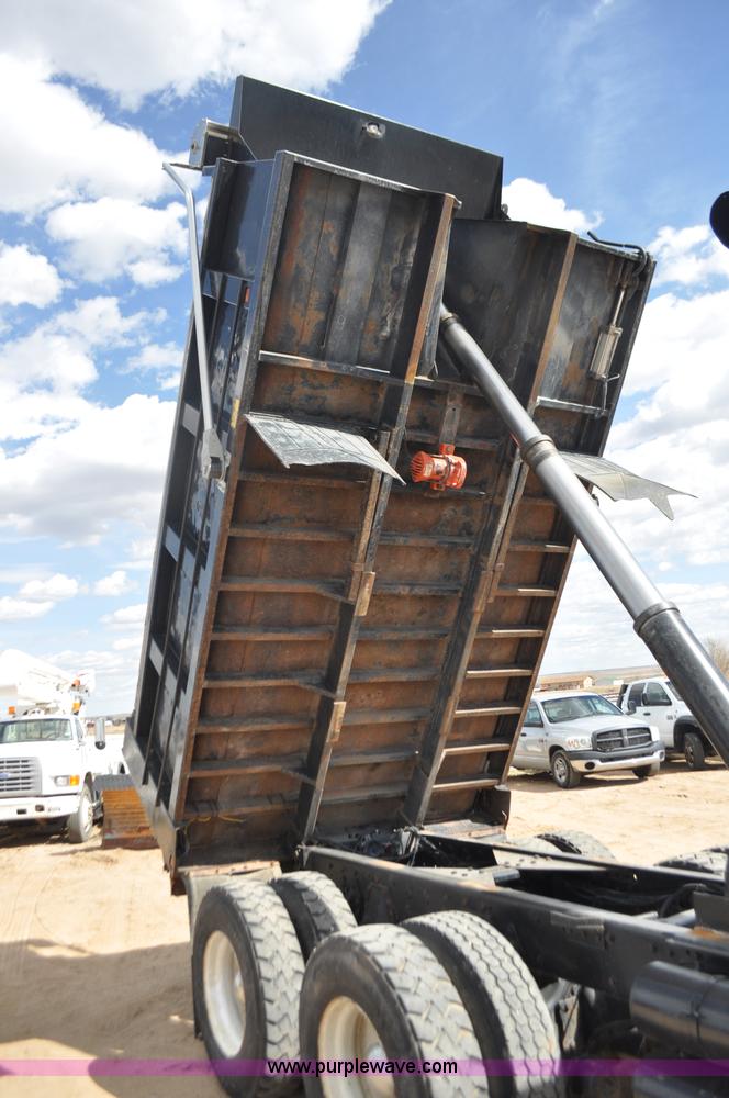 image for item F2340 1994 Freightliner FL80 dump truck