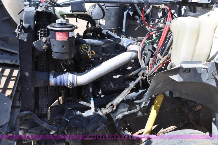 image for item F2342 1995 Ford F800 bucket truck