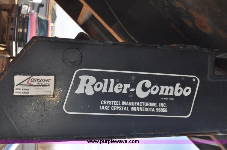 image for item F2343 1993 Ford F700 dump truck