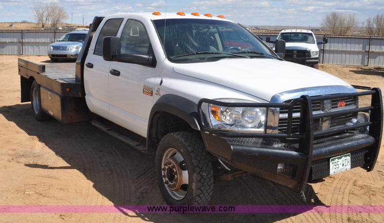 image for item F2346 2008 Dodge Ram 5500 SLT Quad Cab flatbed truck