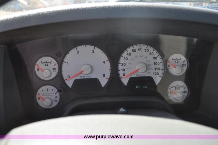 image for item F2346 2008 Dodge Ram 5500 SLT Quad Cab flatbed truck